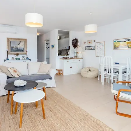 Vista Favaritx Apartment Es Mercadal